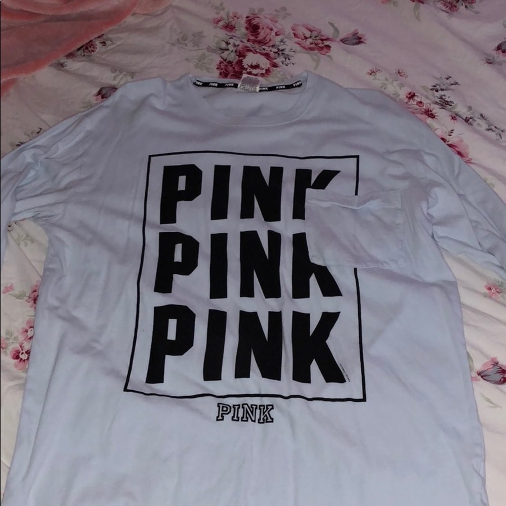 PINK Victoria’s Secret Long Sleeve